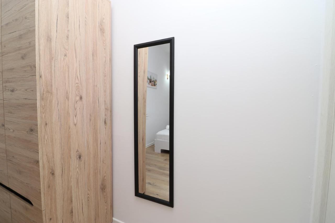 Gaia Bed & Breakfast Vlore Luaran gambar